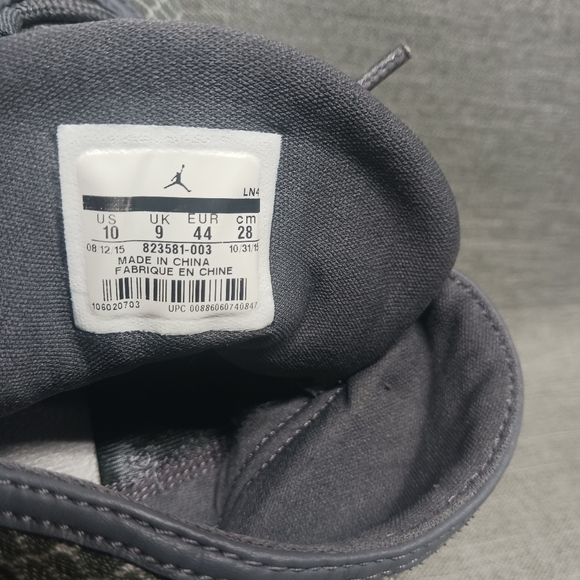 Jordan horizon wolf shoes Grey men's size 10 - Picture 10 of 11